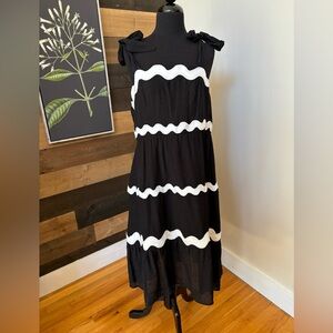 Marissa Olivia NEW Sleeveless Maxi Dress Black White  Smocked Back Womens XL